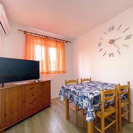 Apartments Capic Z Baska  Luaran gambar