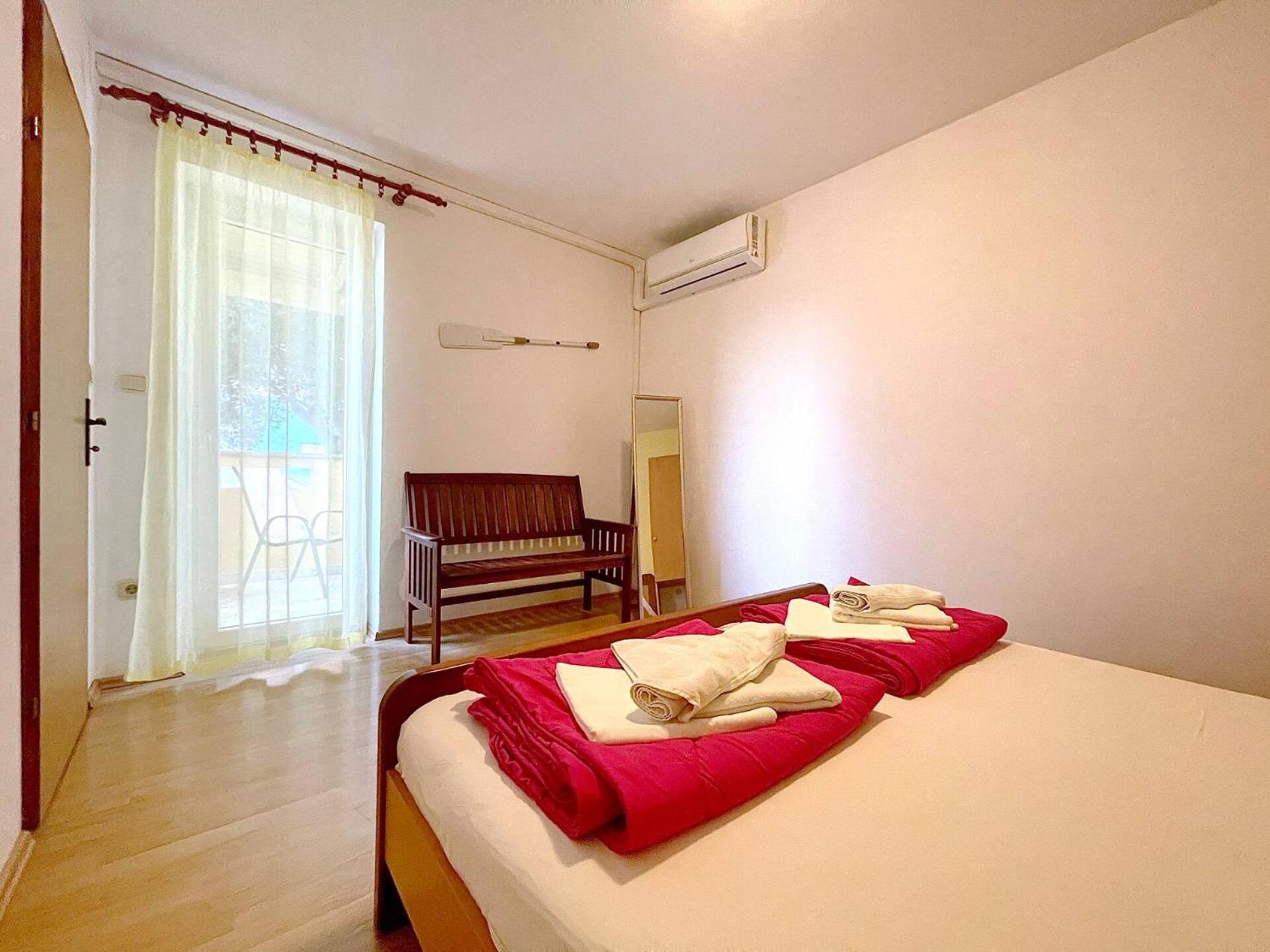 Apartments Capic Z Baska  Luaran gambar