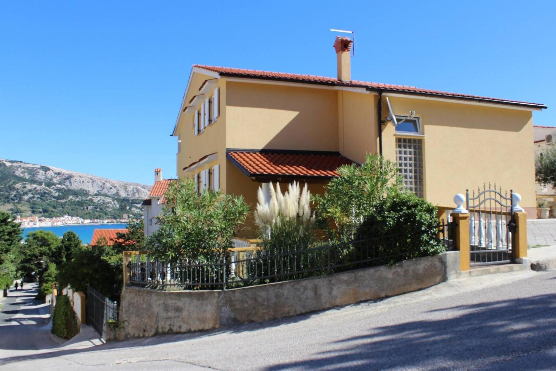 Apartments Capic Z Baska  Luaran gambar